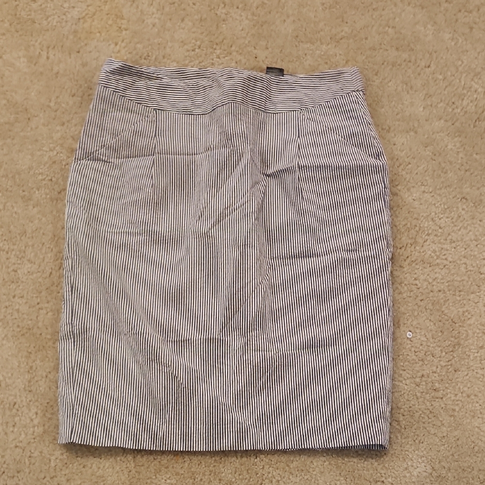 Ann Taylor Black and White Striped Pencil Skirt